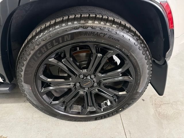 New 2026 Borasco Grey Land Rover OCTA image 27