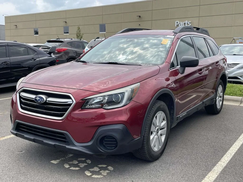 Used 2019 Crimson Red Pearl Subaru 2.5i (CVT) image 2