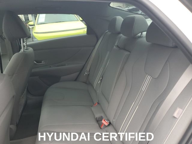 Certified Used 2025 White Hyundai SEL Convenience image 25
