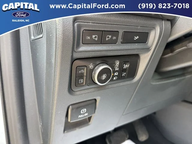 Used 2023 White Ford XLT image 24