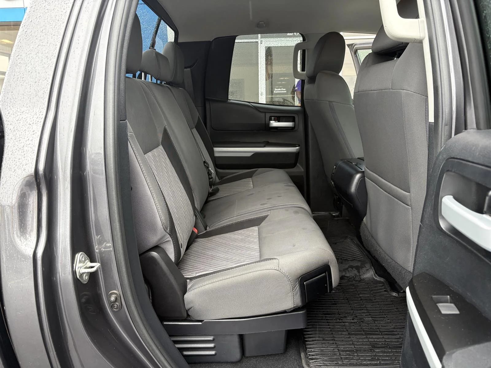 Used 2017 Gray Toyota SR5 5.7L V8 image 27