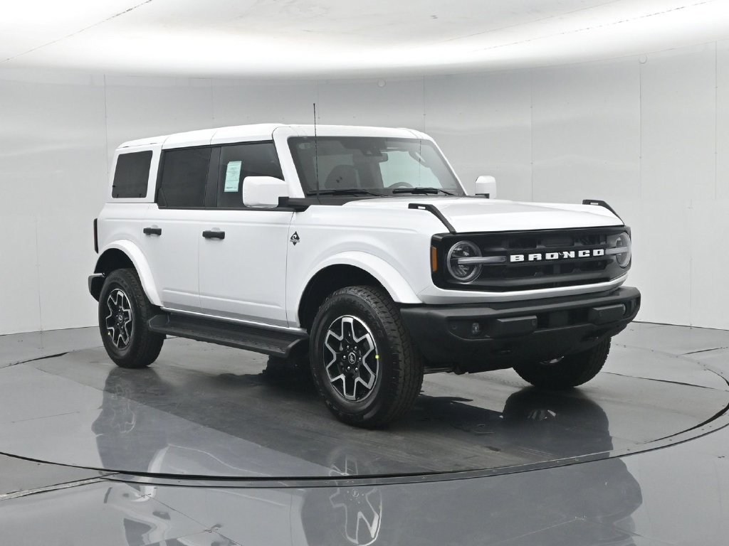 New 2026 Oxford White Ford Outer Banks image 57