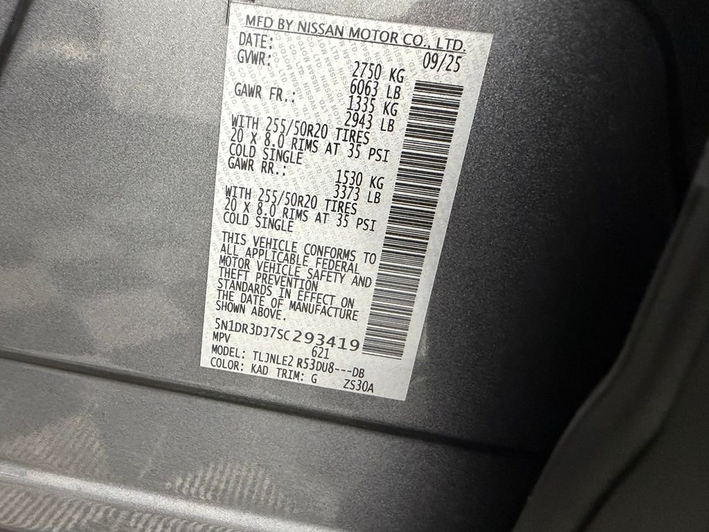 2025 Nissan Pathfinder Platinum - Photo 30
