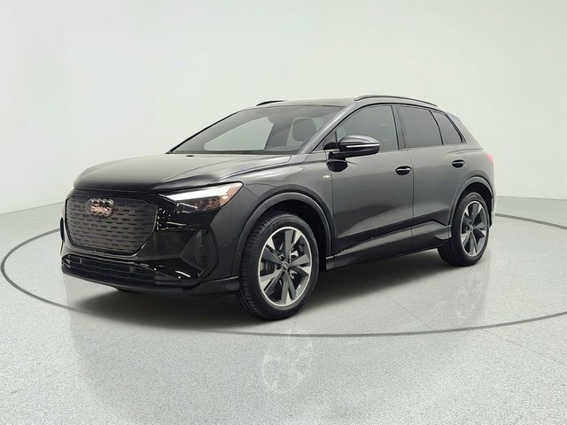 2024 Audi Q4 e-tron Premium Plus 55 quattro