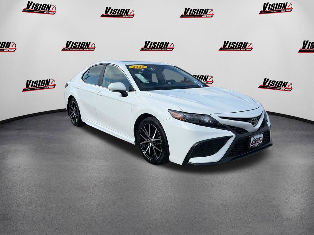 Used 2023 White Toyota SE image 3