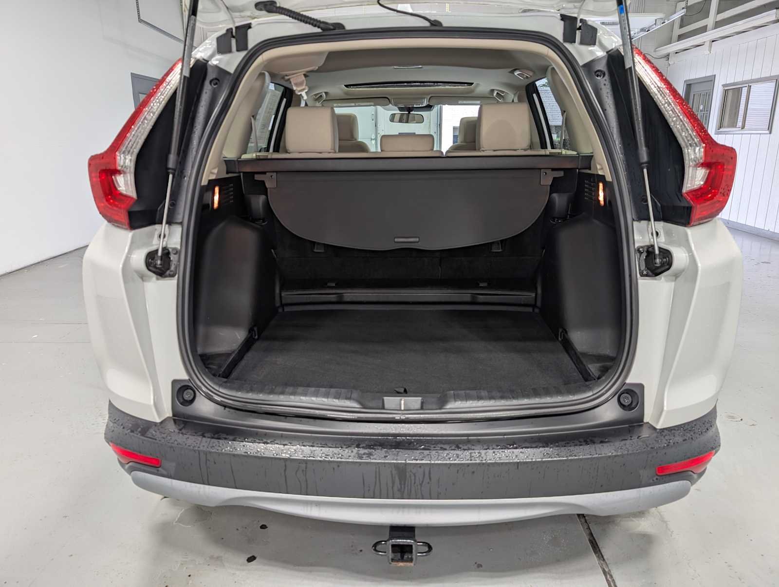Used 2019 Platinum White Pearl Honda EX image 40