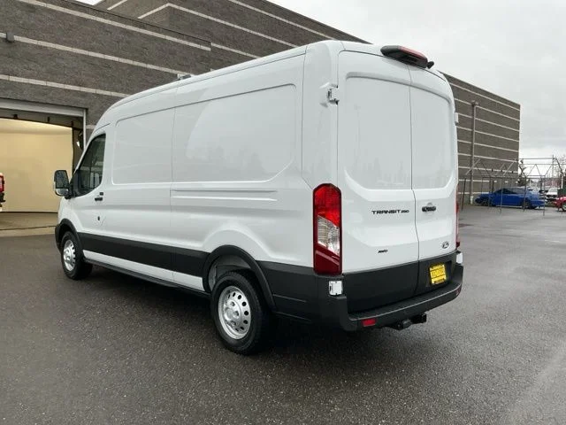 New 2026 Oxford White Ford Base image 6
