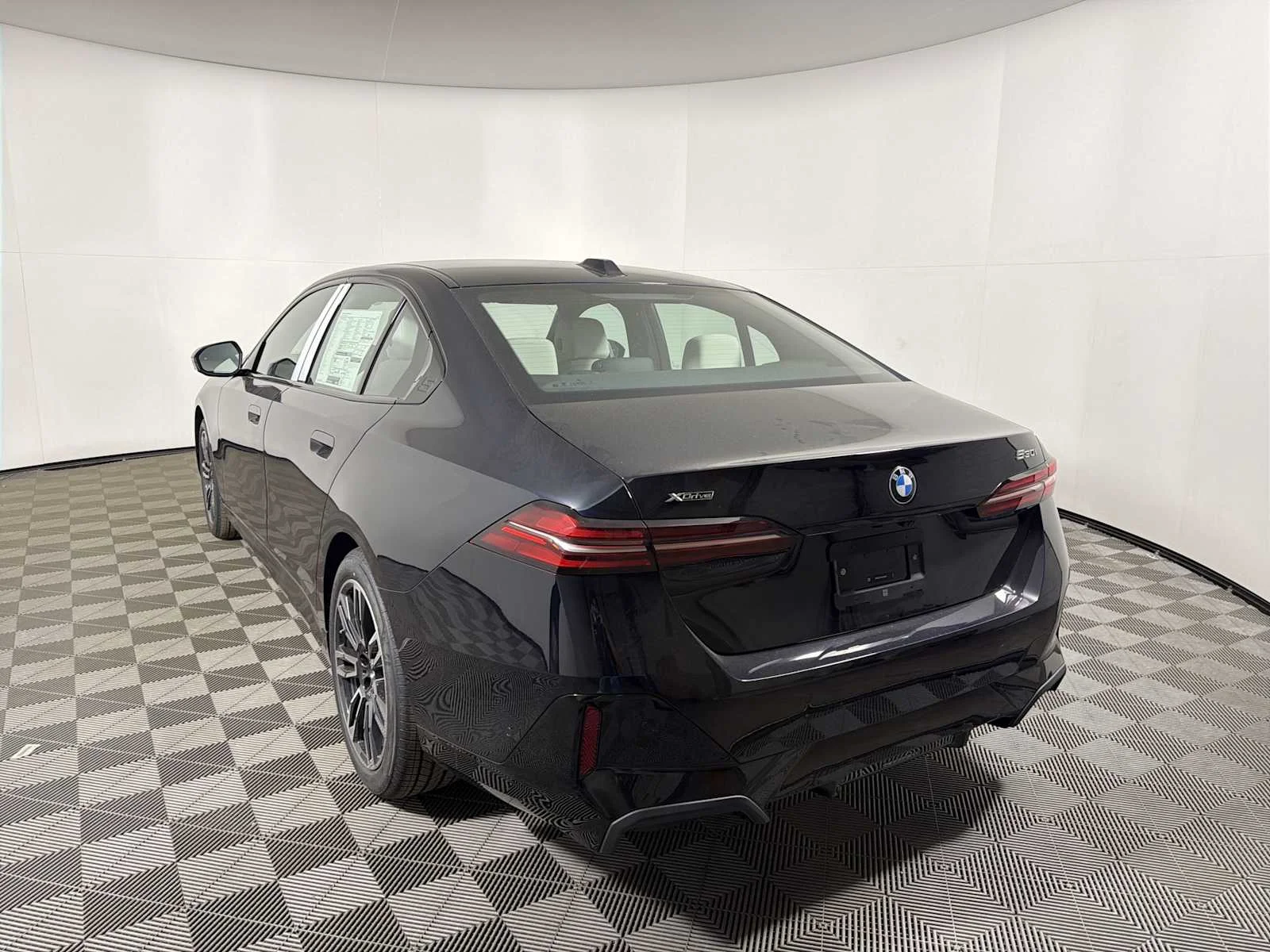 New 2026 Carbon Black Metallic BMW 530i xDrive image 3