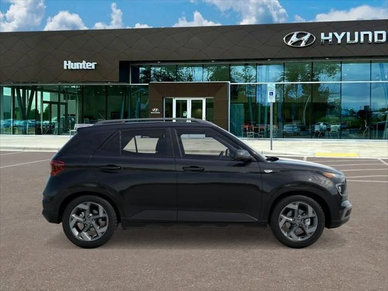 New 2026 Onyx Black Hyundai SEL image 7