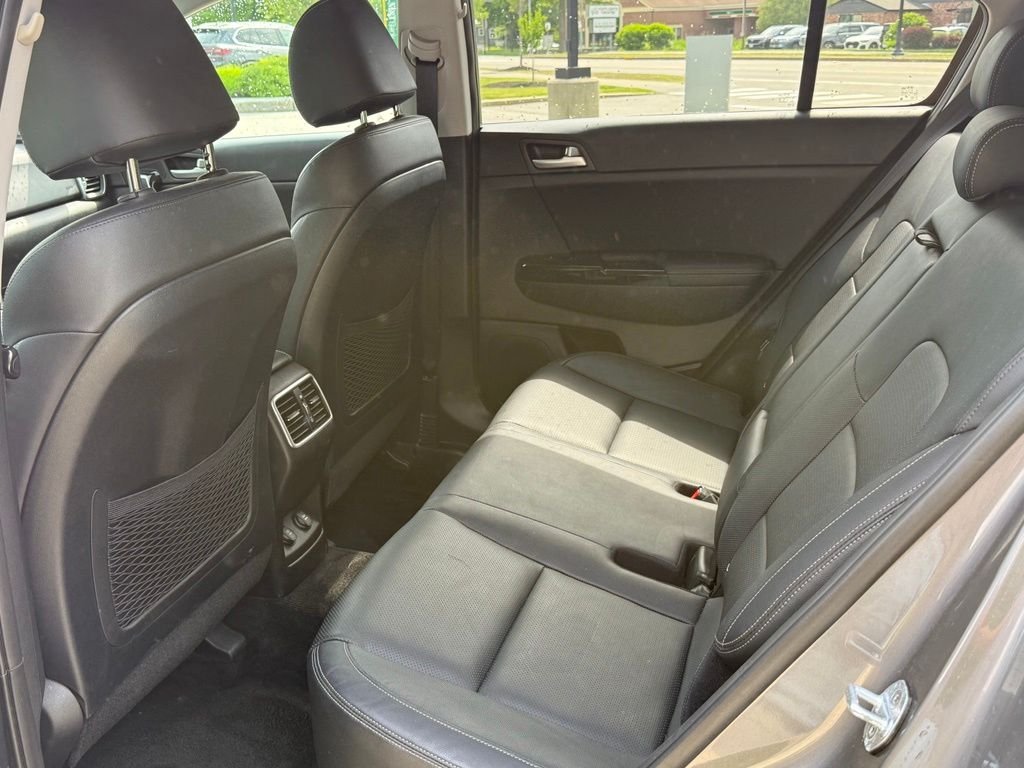 Used 2018 Silver Kia EX image 19
