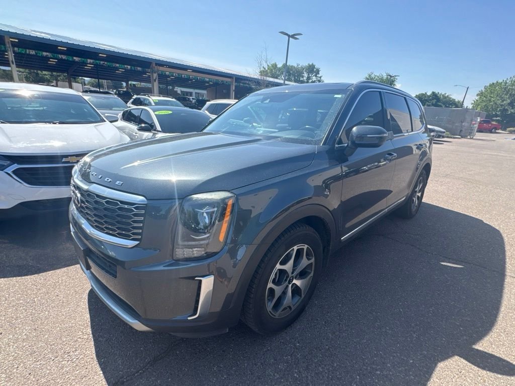 Used 2020 Gray Kia EX image 20