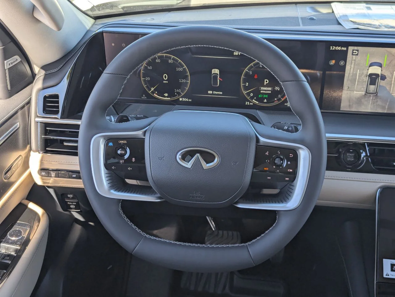 New 2026 RADIANT WHITE INFINITI Pure 4WD image 25
