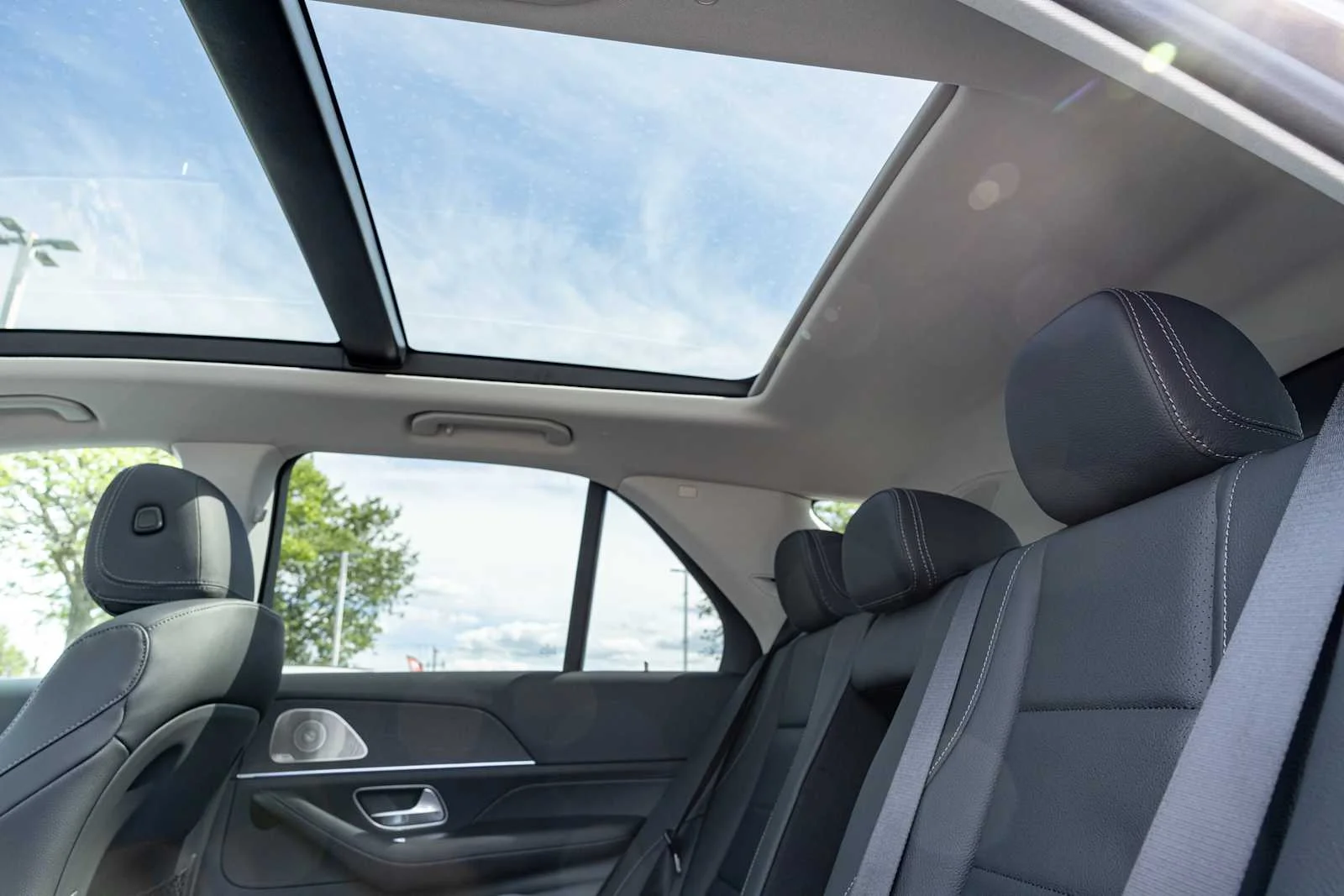 New 2026 Selenite Grey Metallic Mercedes-Benz GLE 450 image 30