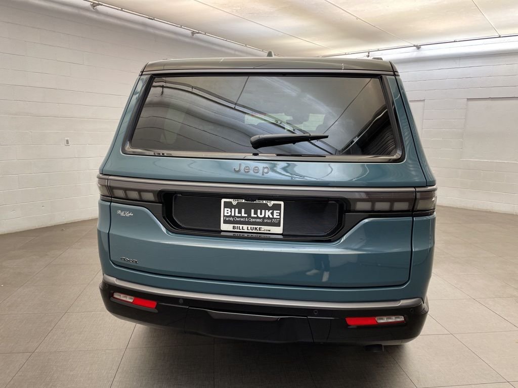 New 2026 Steel Blue Jeep Summit Obsidian image 5