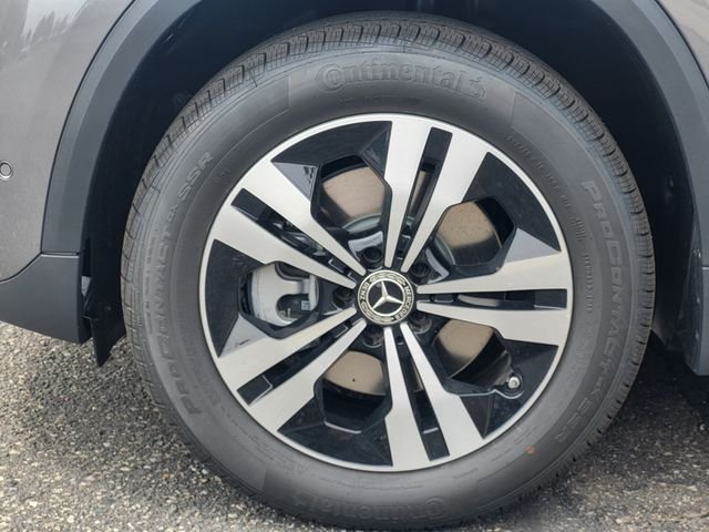 New 2026 Mountain Grey Metallic Mercedes-Benz GLA 250 image 18