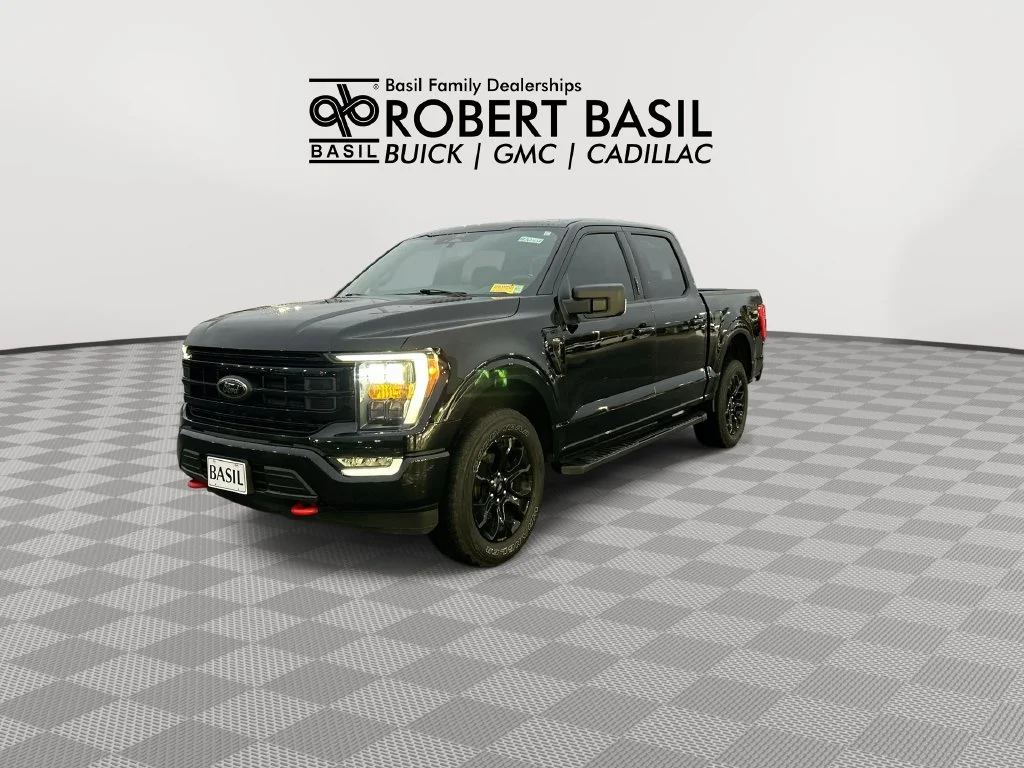 Used 2022 Black Ford XLT image 4