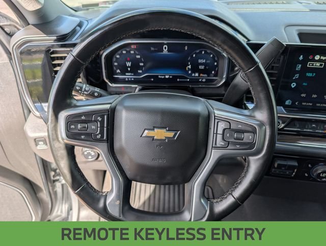 Used 2025 Gray Chevrolet LT image 15