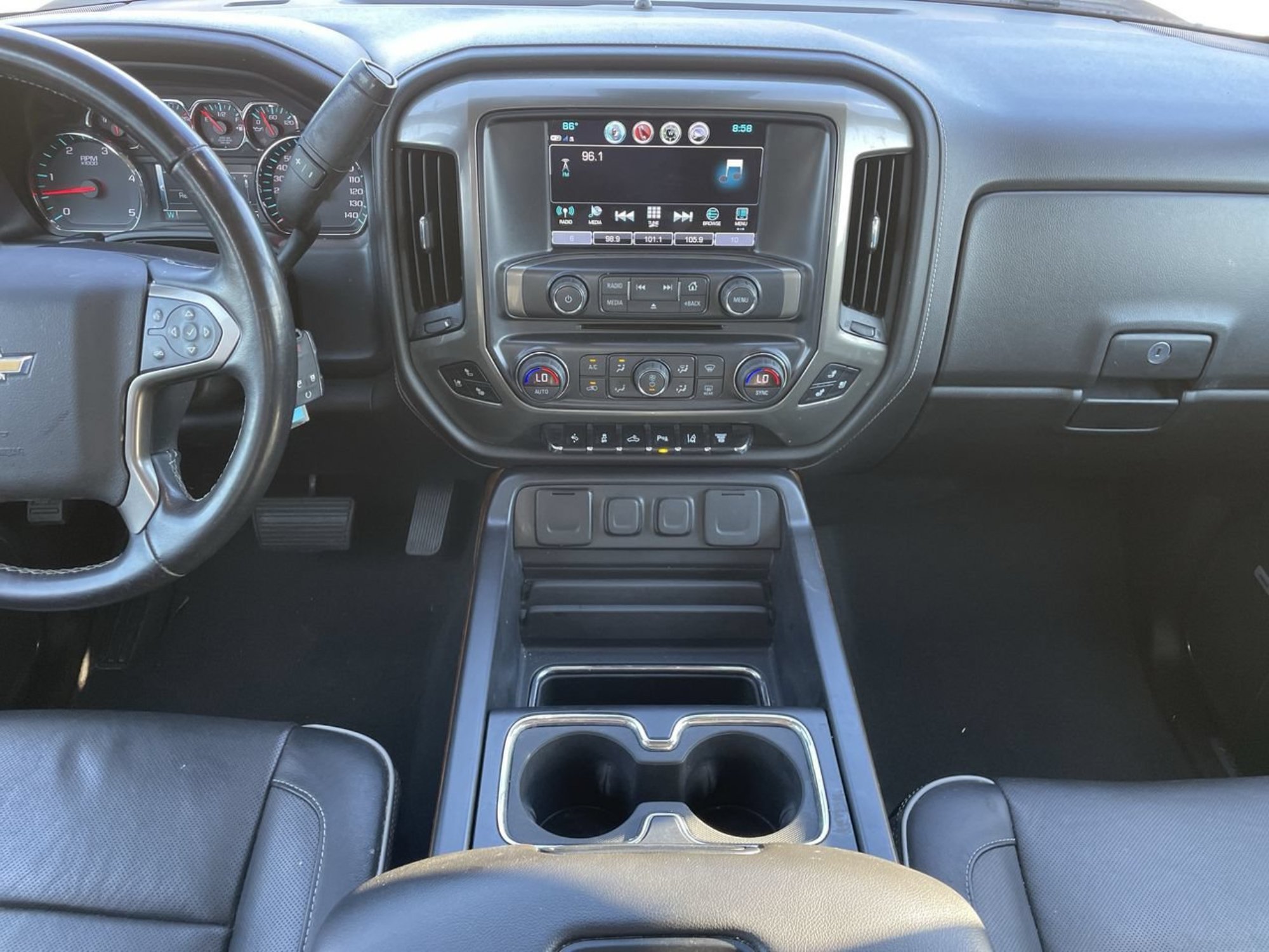 Used 2019 Summit White Chevrolet High Country image 15
