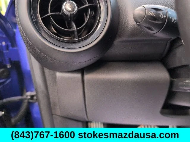 Used 2016 Blue MINI Base image 13