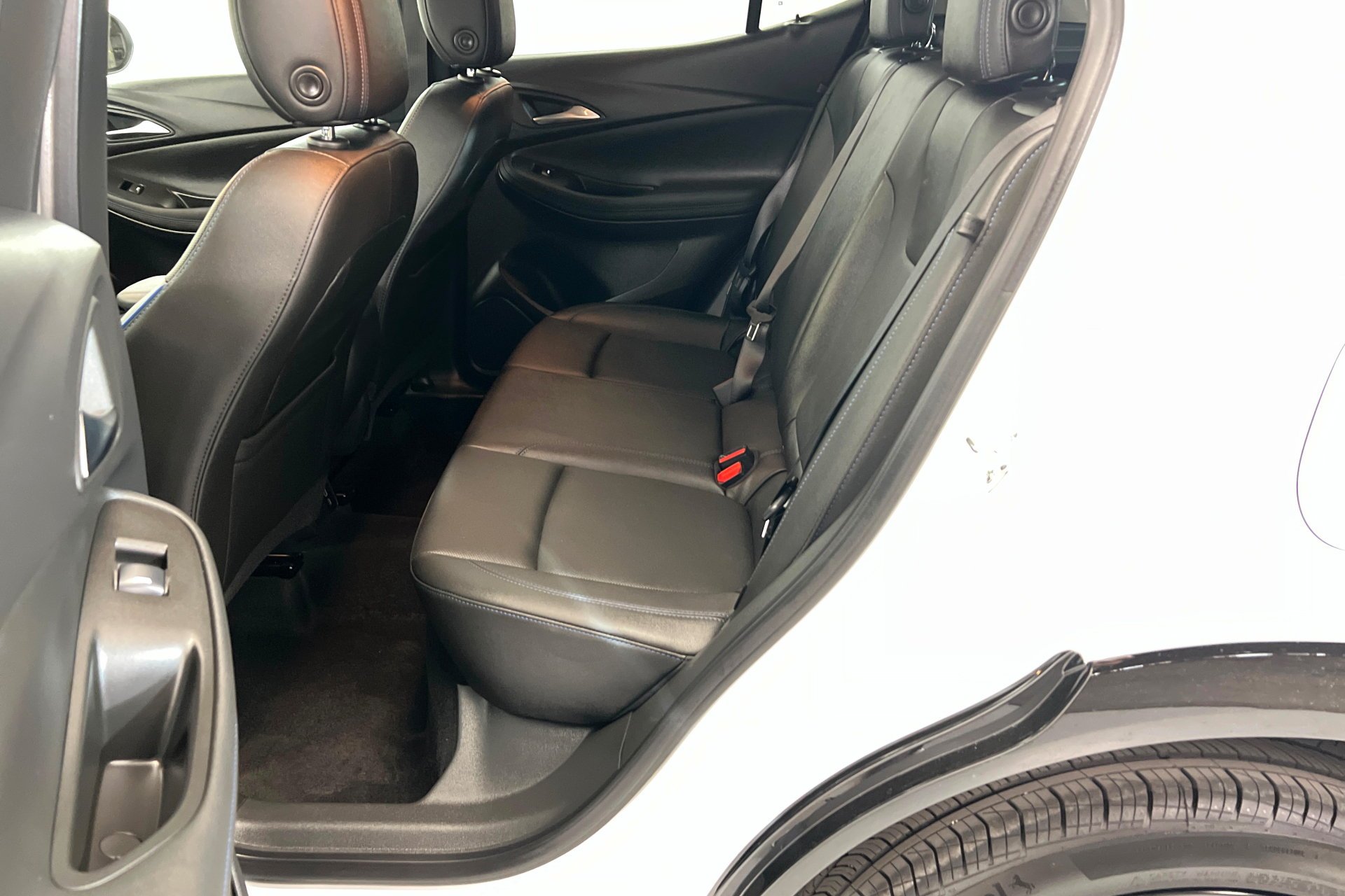 Used 2026 Summit White Buick Sport Touring image 22