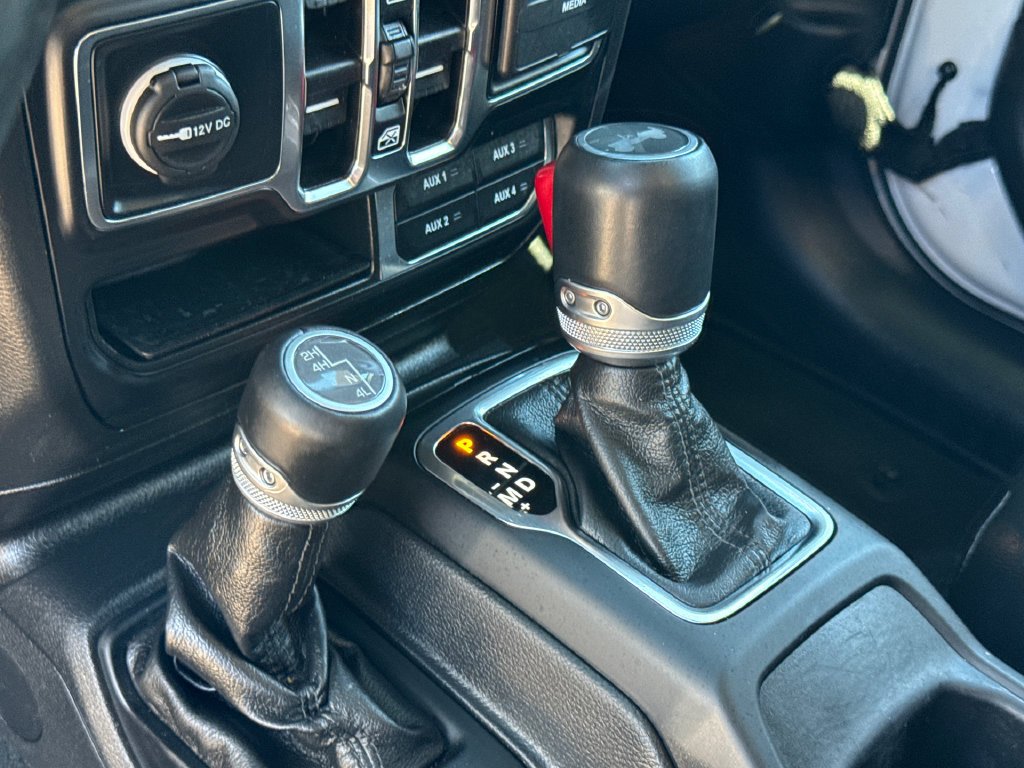 Used 2022 White Jeep Unlimited Sahara Altitude image 26
