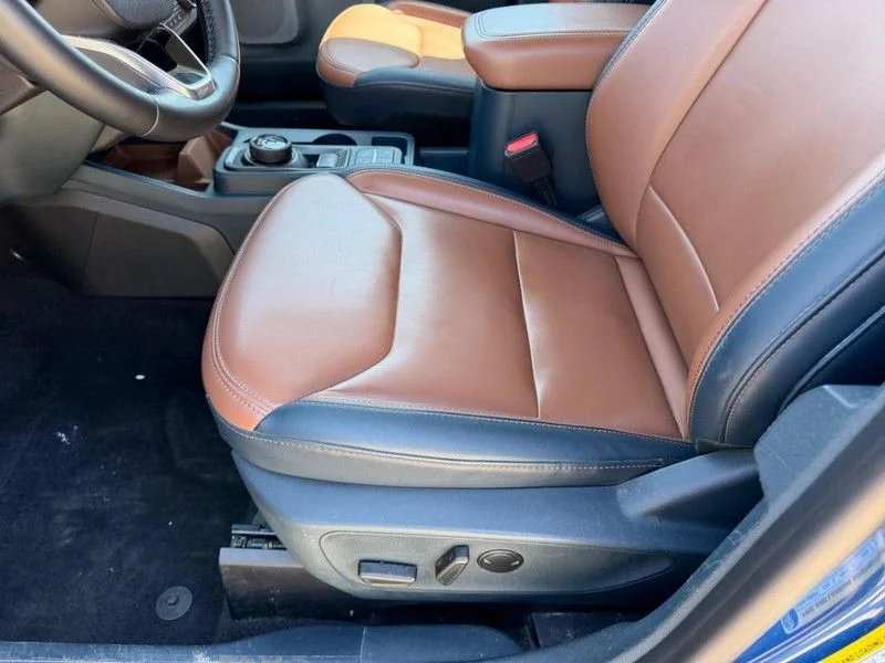 Used 2024 Blue Ford Lariat image 17