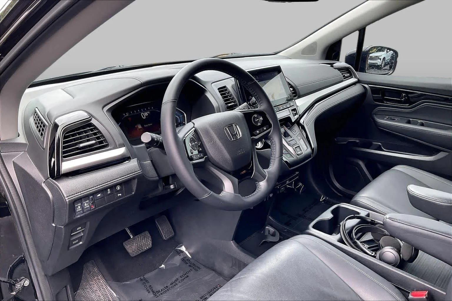 Used 2023 Crystal Black Pearl Honda Touring image 14