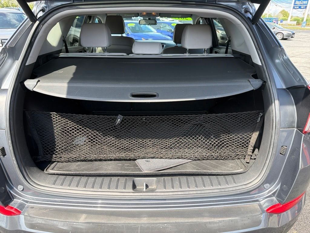 Used 2017 Gray Hyundai Sport image 38