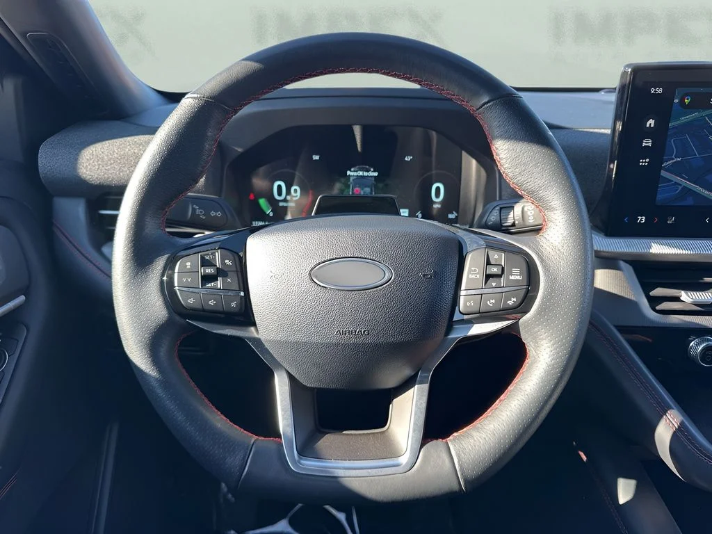 Used 2025 Gray Ford ST-Line image 14