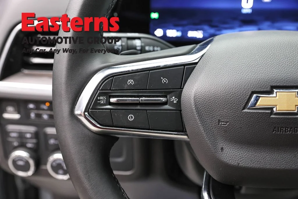 Used 2025 Gray Chevrolet LT image 15