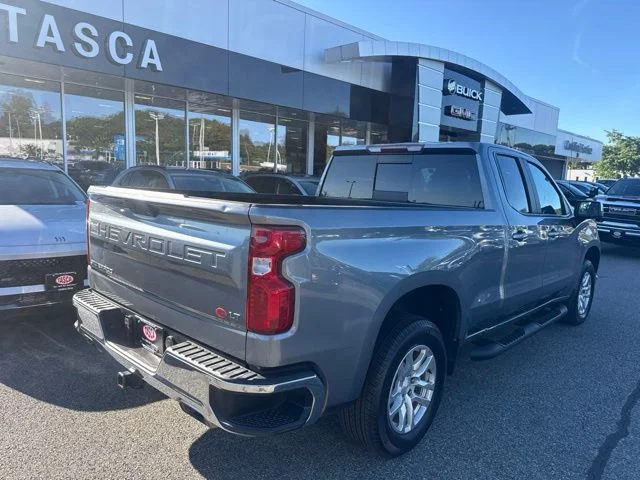 Used 2020 Gray Chevrolet LT image 3