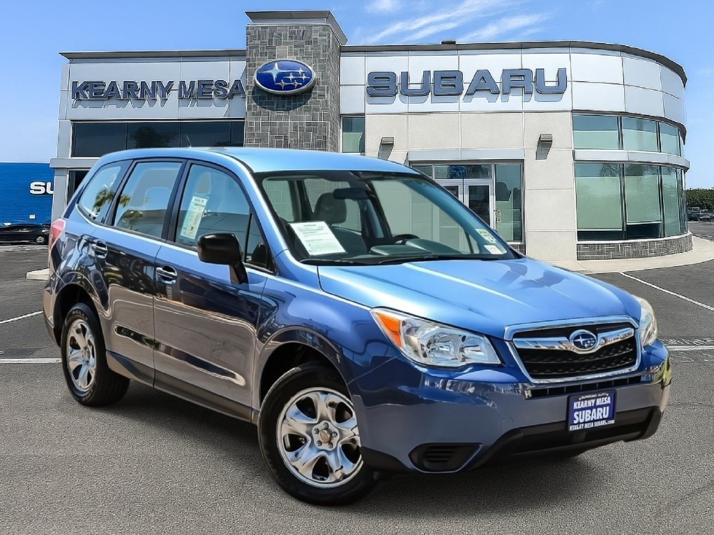 Used 2015 Blue Subaru 2.5i image 1