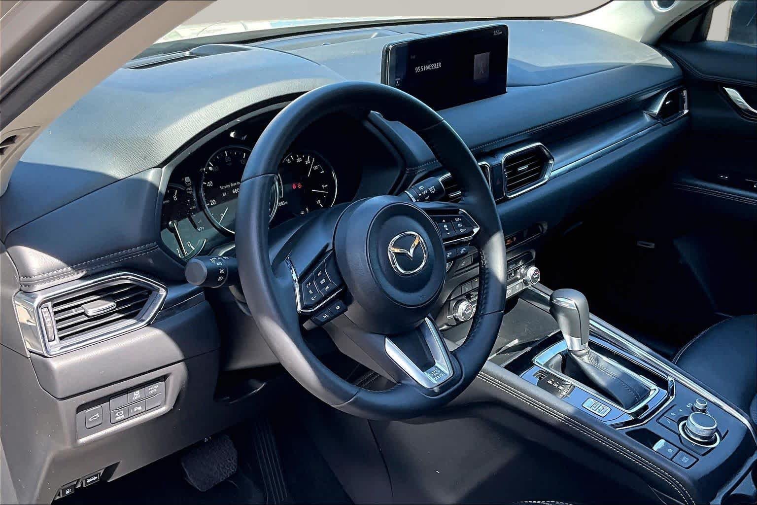 Used 2025 Platinum Quartz Metallic Mazda 2.5 S Premium Plus Package image 18