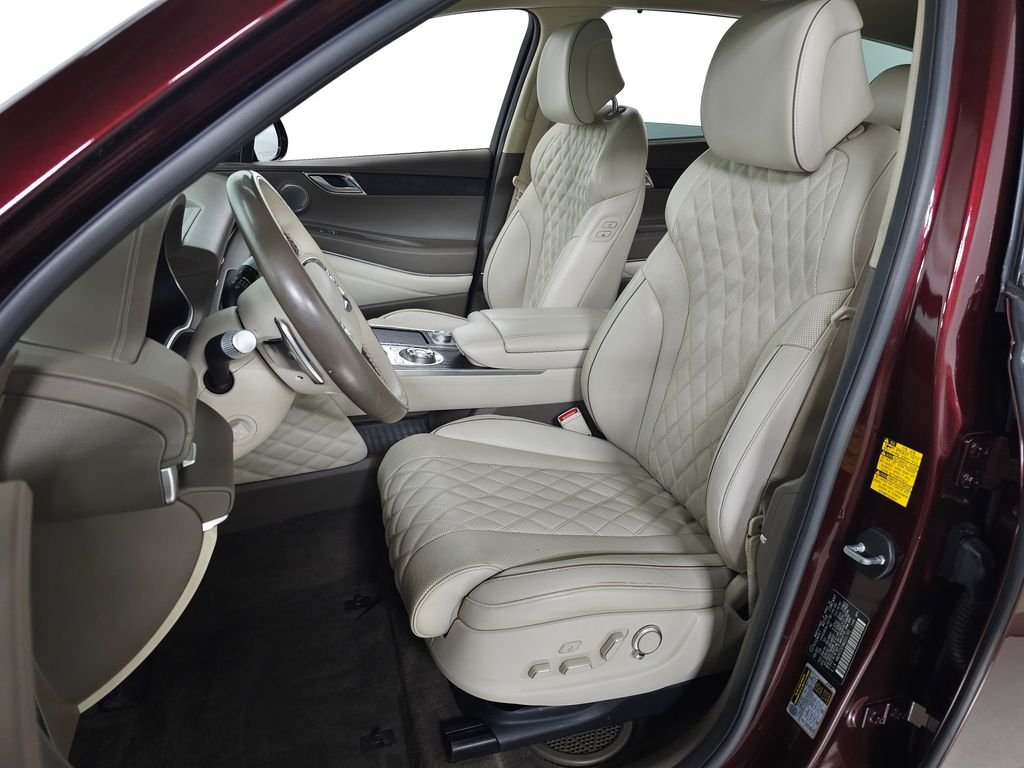Used 2021 Red Genesis 3.5T Prestige image 18