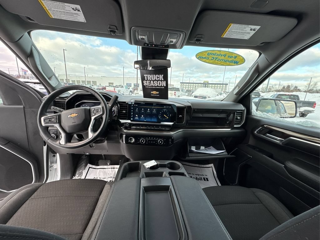 2024 Chevrolet Silverado 1500 LT - Photo 26