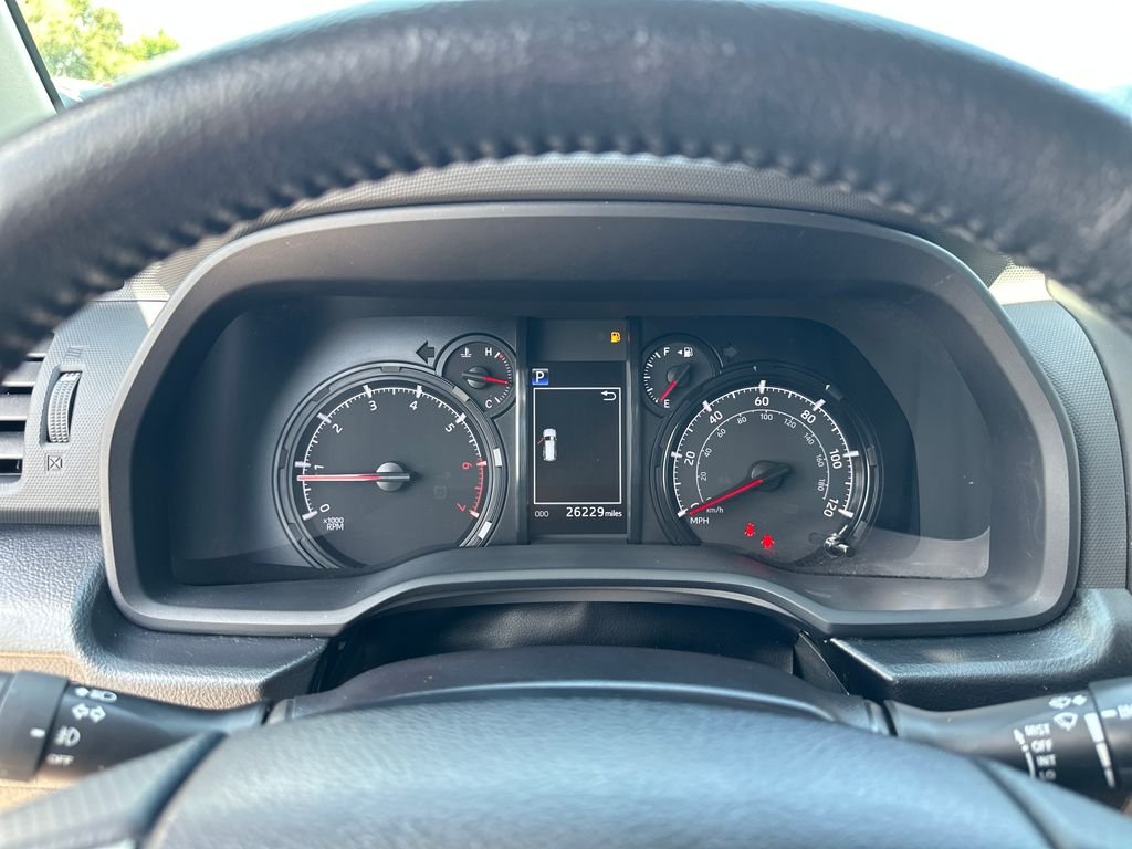 Used 2024 White Toyota SR5 Premium image 23