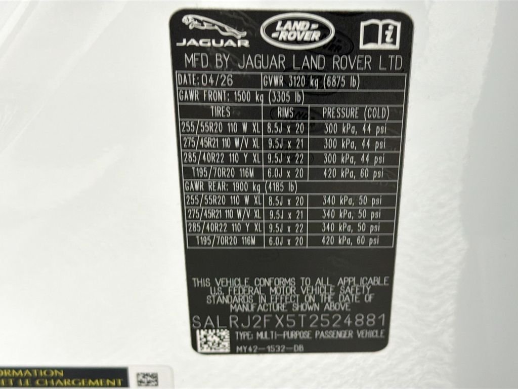 New 2026 Fuji White Land Rover S image 34