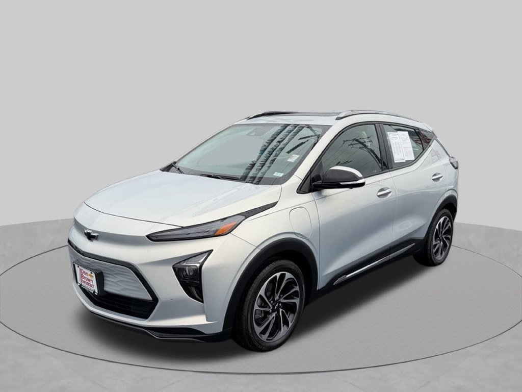 Used 2023 Chevrolet Bolt EUV Premier with VIN 1G1FZ6S06P4194545 for sale in St. Louis, MO
