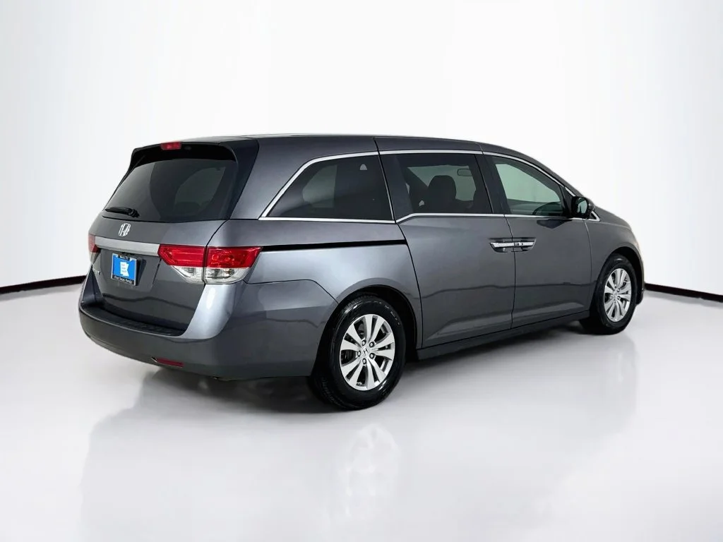 Certified Used 2016 Modern Steel Metallic Honda EX image 8