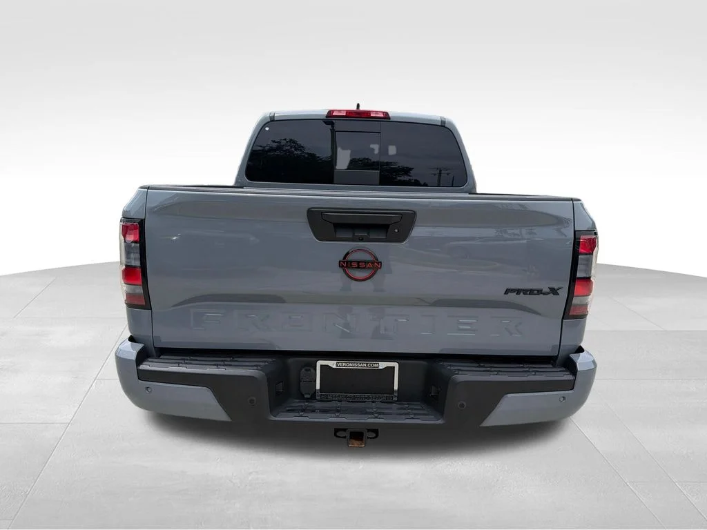 Used 2023 Gray Nissan PRO-X image 7