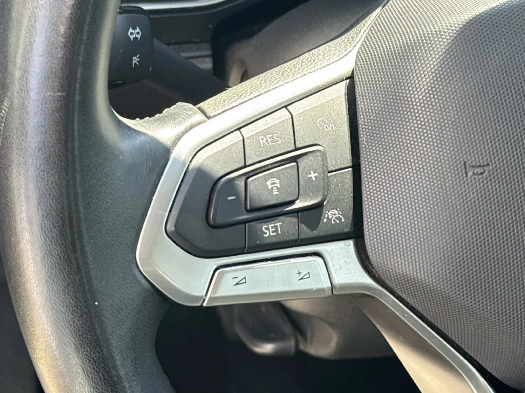 Used 2024 Gray Volkswagen 1.5T S image 29