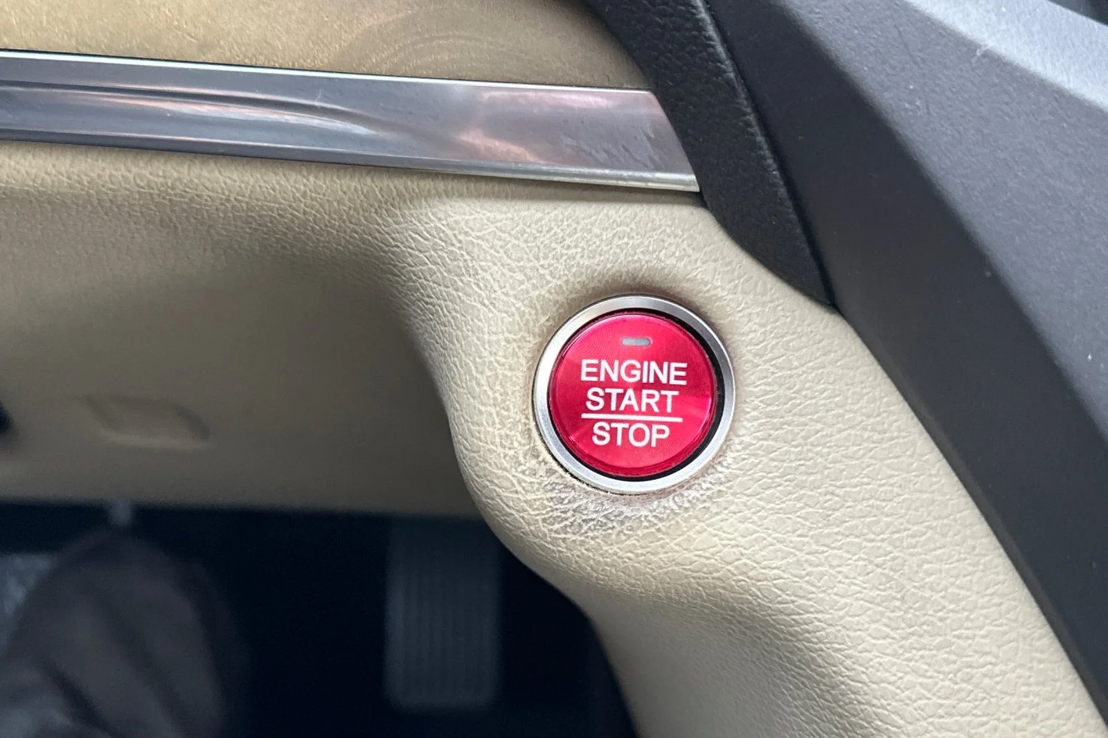 Used 2019 White Acura 3.5L Technology Package image 23