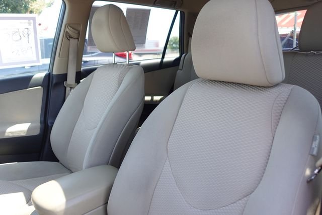 Used 2012 Brown Toyota Base image 23