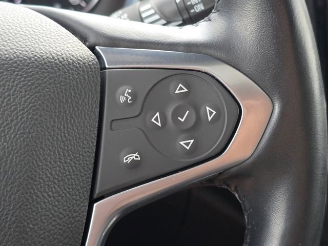Used 2022 Silver Ice Metallic Chevrolet Premier image 22
