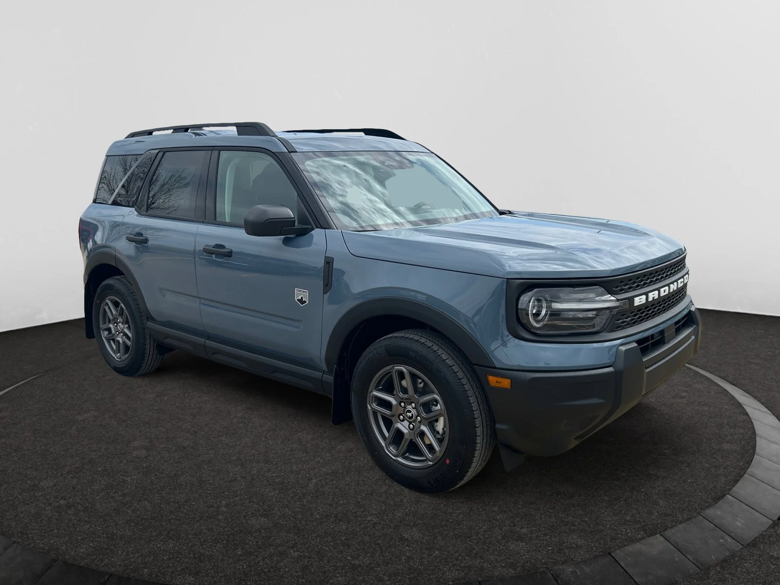 New 2026 Azure Grey Metallic Tri-Coat Ford Big Bend image 7