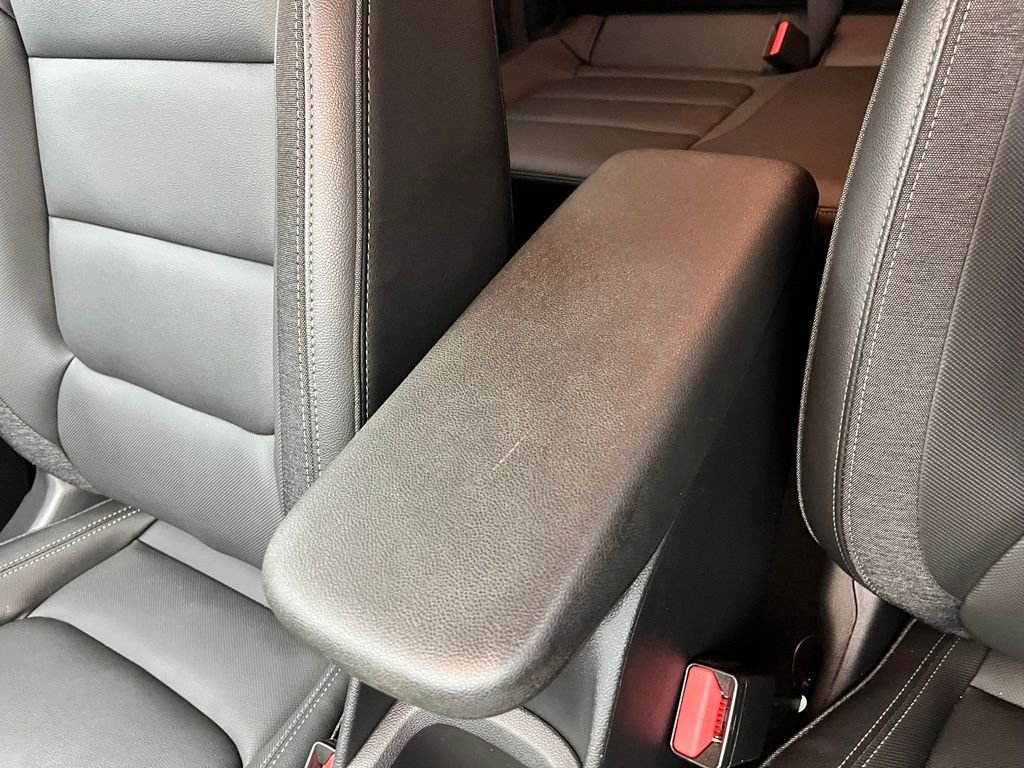 Used 2023 Gray Chevrolet ACTIV image 29