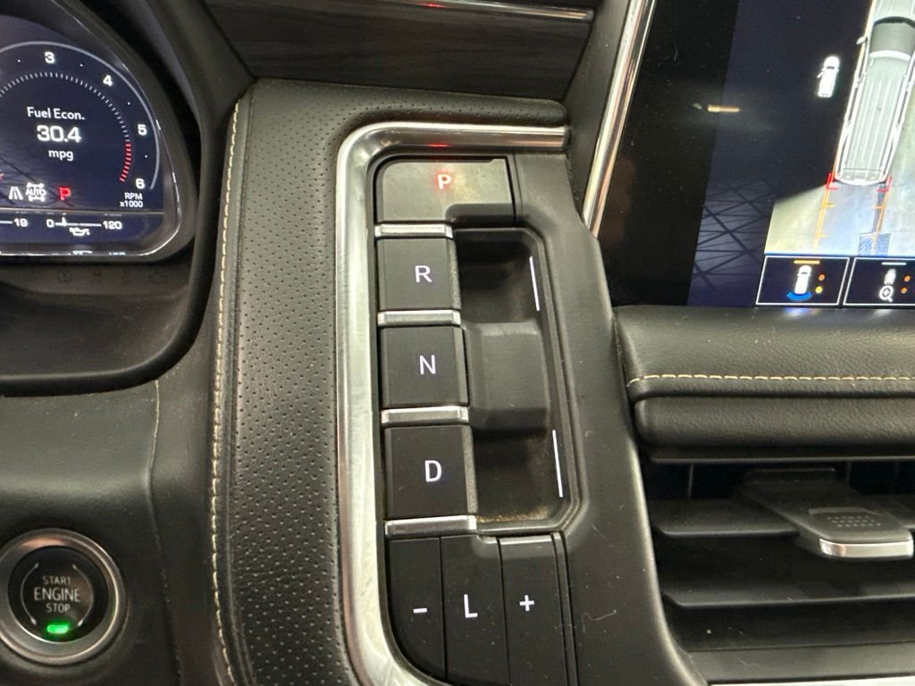 Used 2022 Black GMC SLT image 37