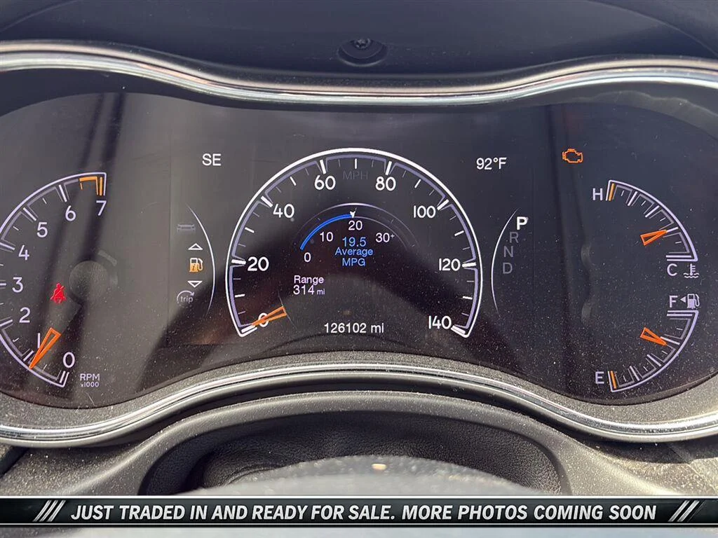 Used 2018 White Jeep Limited 4x2 image 3