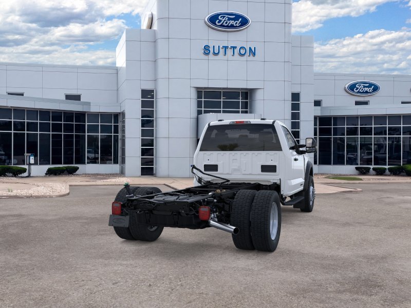New 2025 Oxford White Ford F-550® XL image 71