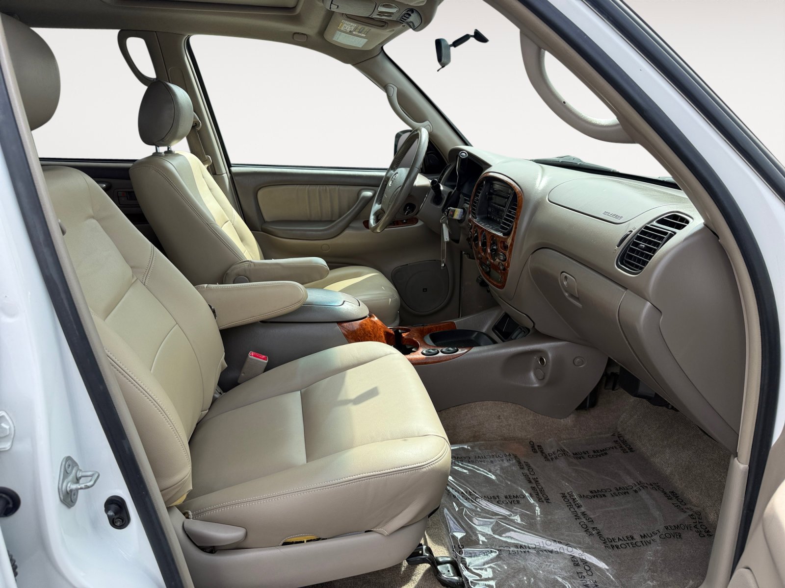 Used 2006 Natural White Toyota Limited image 19